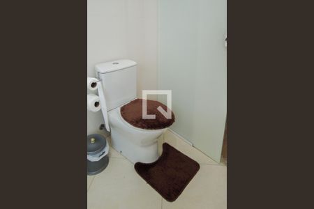 Casa à venda com 242m², 3 quartos e 5 vagasSuíte banheiro