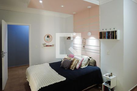 Casa à venda com 242m², 3 quartos e 5 vagasQuarto 2