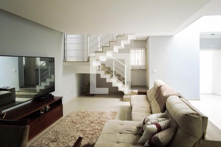 Sala de casa à venda com 3 quartos, 242m² em Nova Petrópolis, São Bernardo do Campo