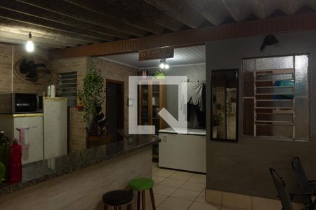 Casa à venda com 140m², 2 quartos e 2 vagas Casa à venda com 140m², 2 quartos e 2 vagasChurrasqueira