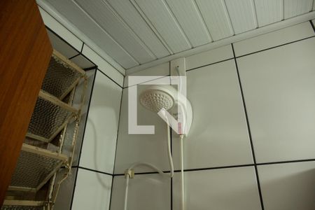 Casa à venda com 140m², 2 quartos e 2 vagas Casa à venda com 140m², 2 quartos e 2 vagasLavabo