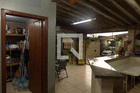 Casa à venda com 140m², 2 quartos e 2 vagas Casa à venda com 140m², 2 quartos e 2 vagasÁrea comum - Churrasqueira