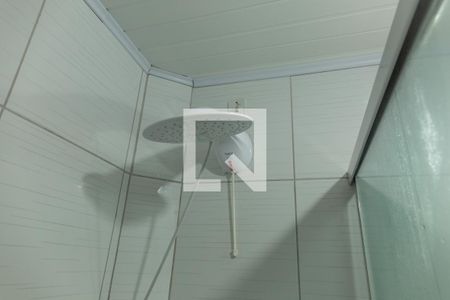 Casa à venda com 140m², 2 quartos e 2 vagas Casa à venda com 140m², 2 quartos e 2 vagasDetalhe banheiro