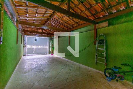 Casa à venda com 80m², 2 quartos e 2 vagasGaragem
