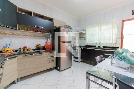Casa à venda com 80m², 2 quartos e 2 vagasCozinha