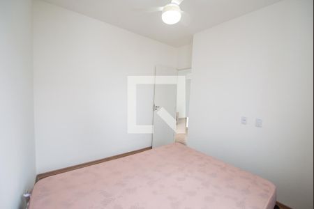 Quarto 2 de apartamento para alugar com 2 quartos, 44m² em Jardim dos Estados, Taubaté