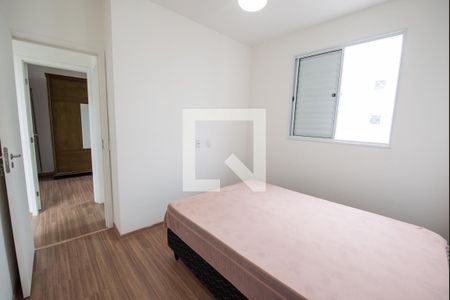 Quarto 2 de apartamento para alugar com 2 quartos, 44m² em Jardim dos Estados, Taubaté