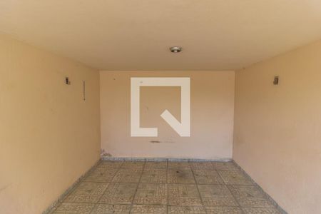 Casa para alugar com 150m², 3 quartos e 1 vaga Casa para alugar com 150m², 3 quartos e 1 vagaGaragem