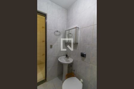 Casa para alugar com 150m², 3 quartos e 1 vaga Casa para alugar com 150m², 3 quartos e 1 vagaBanheiro