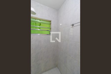 Casa para alugar com 150m², 3 quartos e 1 vaga Casa para alugar com 150m², 3 quartos e 1 vagaBanheiro