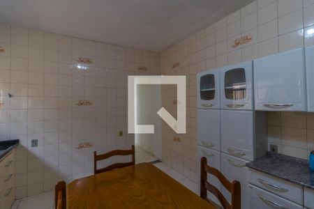 Casa para alugar com 150m², 3 quartos e 1 vaga Casa para alugar com 150m², 3 quartos e 1 vagaCozinha