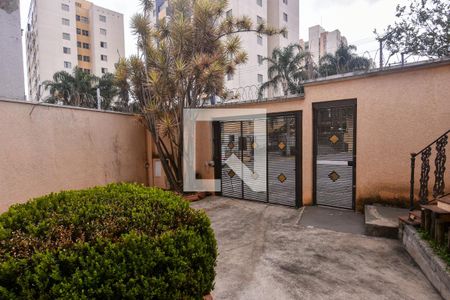 Casa à venda com 660m², 3 quartos e 6 vagasQuintal