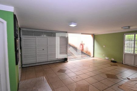 Casa à venda com 660m², 3 quartos e 6 vagasGaragem