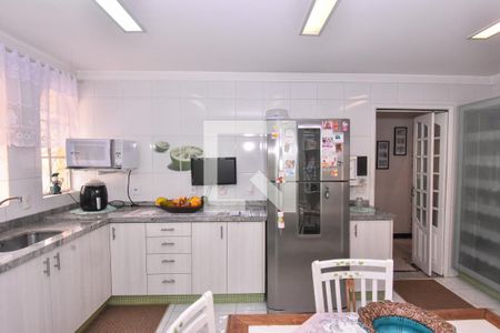 Casa à venda com 660m², 3 quartos e 6 vagasCozinha