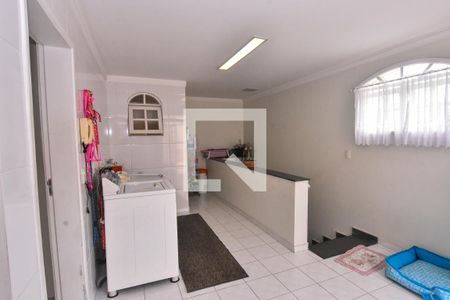 Casa à venda com 660m², 3 quartos e 6 vagasÁrea de Serviço