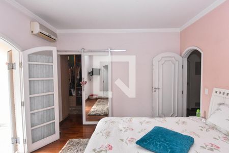 Casa à venda com 660m², 3 quartos e 6 vagasSuíte master