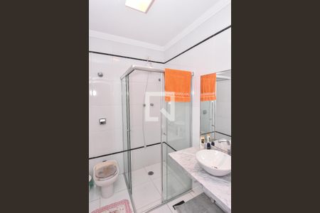 Casa à venda com 660m², 3 quartos e 6 vagasBanheiro da Suíte 3