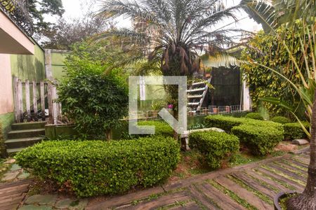 Casa à venda com 660m², 3 quartos e 6 vagasJardim