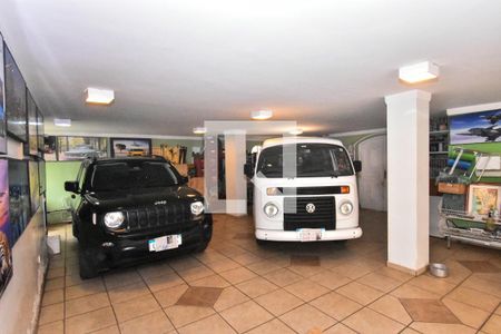 Casa à venda com 660m², 3 quartos e 6 vagasGaragem