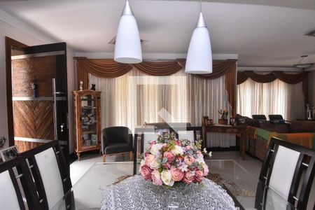 Casa à venda com 660m², 3 quartos e 6 vagasSala de Jantar