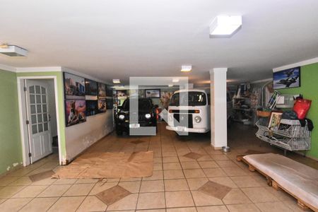 Casa à venda com 660m², 3 quartos e 6 vagasGaragem