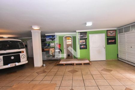 Casa à venda com 660m², 3 quartos e 6 vagasGaragem