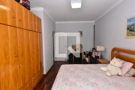 Casa à venda com 660m², 3 quartos e 6 vagasQuarto 3 - Suíte