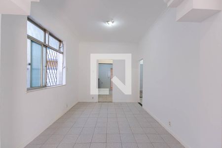 Sala de casa para alugar com 3 quartos, 150m² em Grajaú, Rio de Janeiro