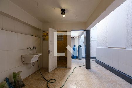 Casa para alugar com 150m², 3 quartos e 1 vaga Casa para alugar com 150m², 3 quartos e 1 vagaÁrea de Serviço