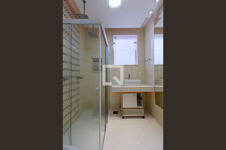 Casa para alugar com 150m², 3 quartos e 1 vaga Casa para alugar com 150m², 3 quartos e 1 vagaBanheiro Social