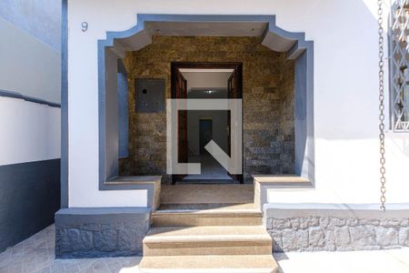 Casa para alugar com 150m², 3 quartos e 1 vaga Casa para alugar com 150m², 3 quartos e 1 vagaQuintal
