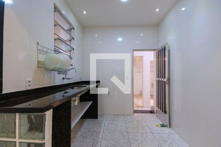 Casa para alugar com 150m², 3 quartos e 1 vaga Casa para alugar com 150m², 3 quartos e 1 vagaCozinha