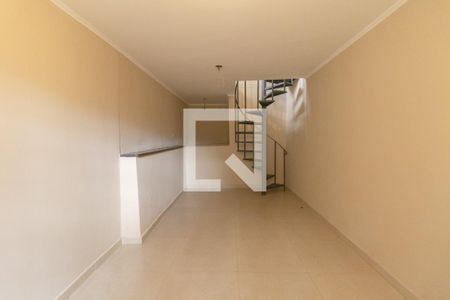 Sala de Estar de casa para alugar com 3 quartos, 165m² em Água Verde, Curitiba