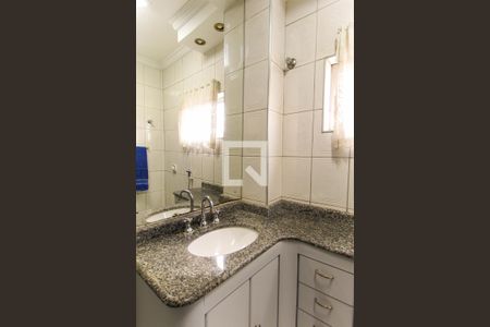 Apartamento para alugar com 90m², 2 quartos e sem vaga Apartamento para alugar com 90m², 2 quartos e sem vagaBanheiro