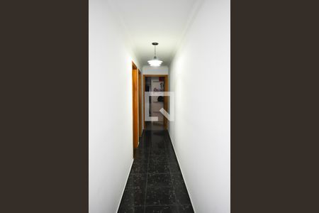 Corredor de casa para alugar com 3 quartos, 200m² em Vila Nova Mazzei, São Paulo