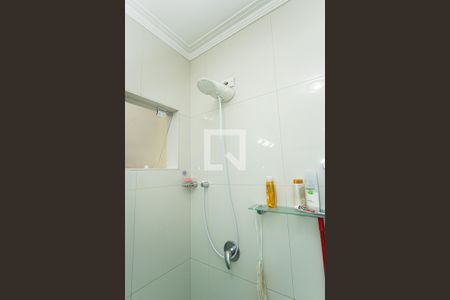 Casa à venda com 450m², 3 quartos e 8 vagasBanheiro suite 1