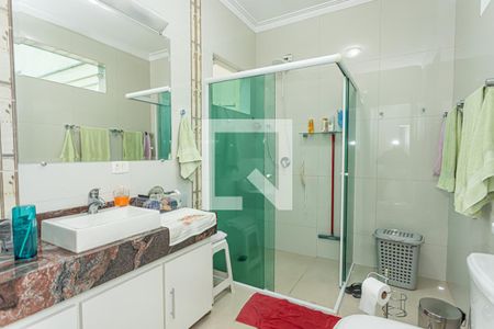 Casa à venda com 450m², 3 quartos e 8 vagasBanheiro suite 1