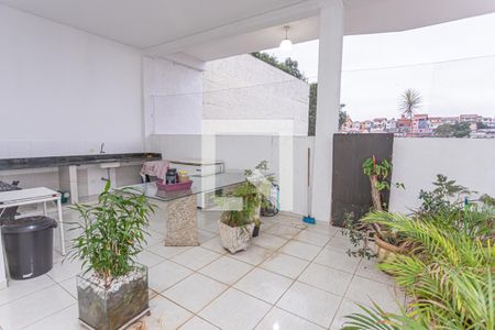 Casa à venda com 450m², 3 quartos e 8 vagasSalão de festas