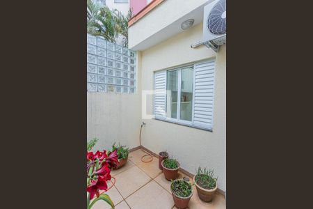 Casa à venda com 450m², 3 quartos e 8 vagasJardim de inverno