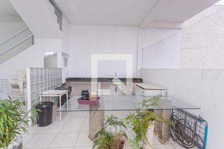 Casa à venda com 450m², 3 quartos e 8 vagasSalão de festas