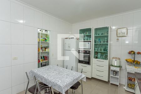 Casa à venda com 450m², 3 quartos e 8 vagasCozinha