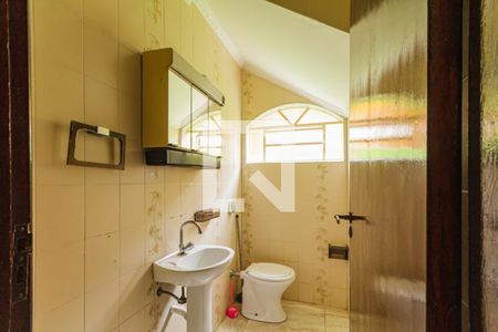 Banheiro 1 de casa à venda com 3 quartos, 218m² em Vila Guarani, Mauá