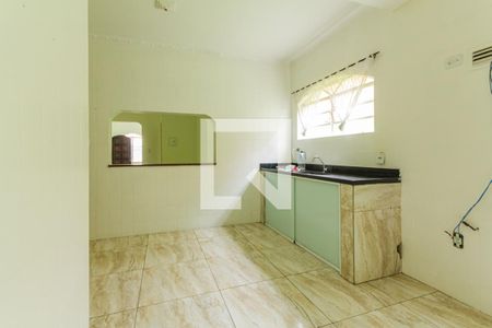 Casa à venda com 218m², 3 quartos e 3 vagasCozinha