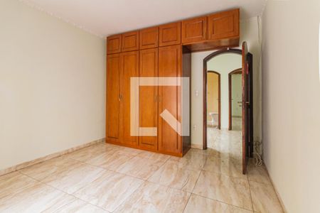 Casa à venda com 218m², 3 quartos e 3 vagasQuarto 1