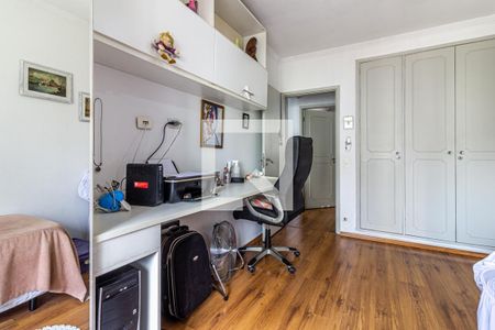 Apartamento para alugar com 109m², 3 quartos e 1 vaga Apartamento para alugar com 109m², 3 quartos e 1 vagaQuarto 2