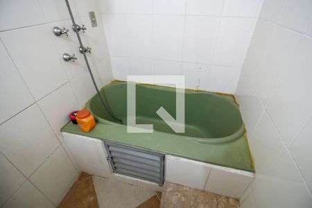 Casa à venda com 280m², 4 quartos e 5 vagas Casa à venda com 280m², 4 quartos e 5 vagasBanheiro da Suíte 2