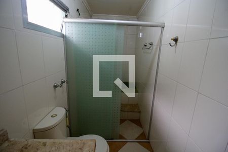 Casa à venda com 280m², 4 quartos e 5 vagas Casa à venda com 280m², 4 quartos e 5 vagasBanheiro da Suíte 2