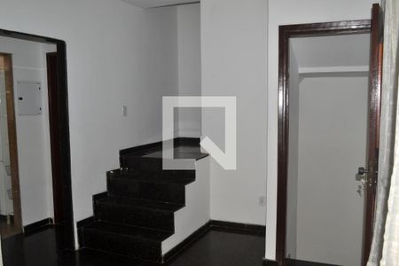 sala de apartamento para alugar com 2 quartos, 80m² em Centro, Nilópolis