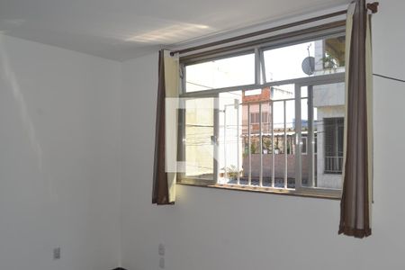 suite de apartamento para alugar com 2 quartos, 80m² em Centro, Nilópolis