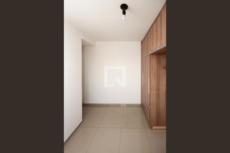 Quarto de apartamento para alugar com 2 quartos, 44m² em Cidade Satélite Santa Bárbara, São Paulo